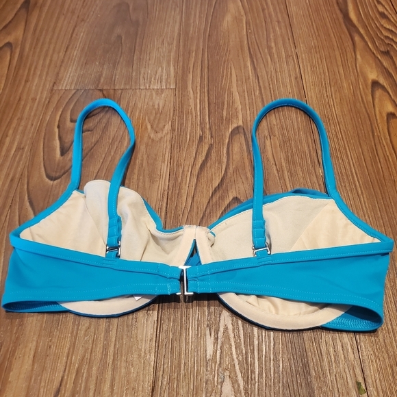 Victorias Secret Blue Teal Bikini Top Wired Mesh Twist Front Swim Beach Pool 34D - Picture 2 of 8